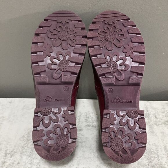 Dromedaris Leather Women's Burgundy Loafers w/silver Chain Detail Size 38 US 8 - Picture 15 of 16